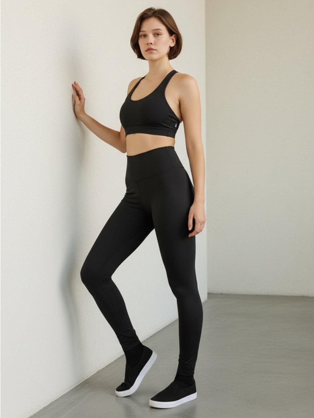 Women’s 2-piece Black Workout /Yoga Set Size Medium